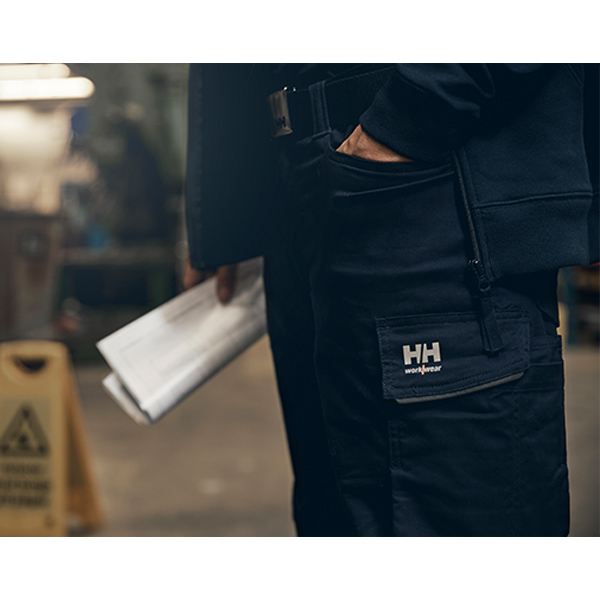 HellyHansen_Manchester_Workpant_77523_990_7 Helly Hansen Manchester Arbeitshose, Schwarz